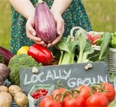 Get farm-fresh produce at farmers’ markets